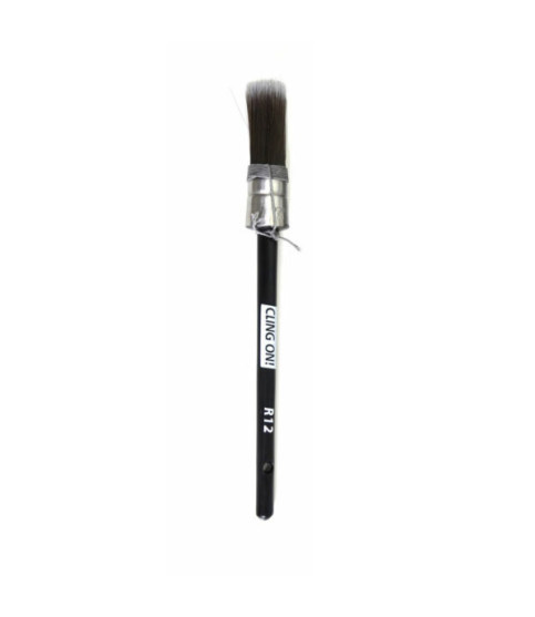 Cling On! R12 - Round 12 Paint Brush